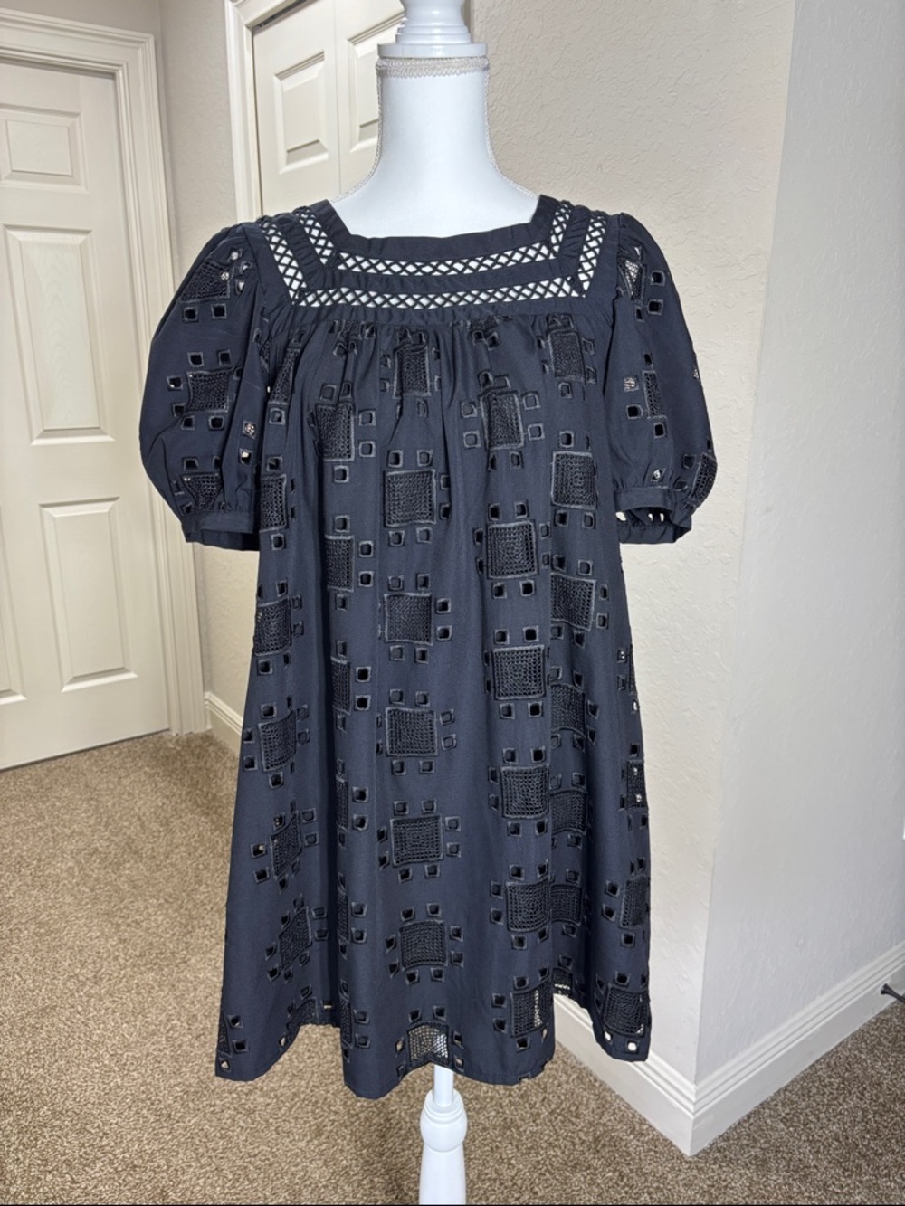 English Factory Black Geometric Eyelet Puff Sleeve Mini Dress Size M EUC - Picture 4 of 10